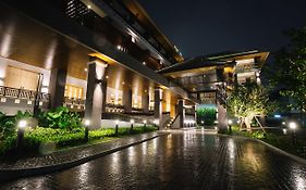 นาดี 10 รีสอร์ท แอนด์ โฮเทล